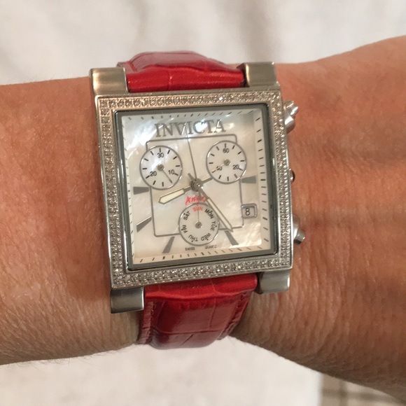 Ladies Invicta chrono watch with diamonds - Picture 2 of 5